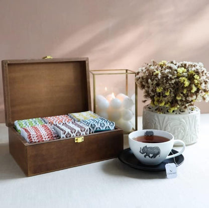 Octavius Tea Gift Set - Assorted Black & Green Tea Bags in Wooden Box, 6 Flavors, 90 Count, Premium Tea Sampler for Women & Men, Wellness Gift