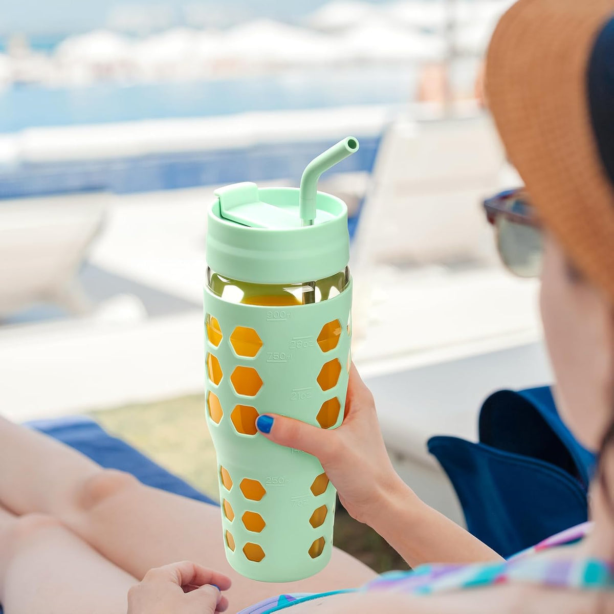 MUKOKO 32 oz Glass Tumbler with Straw,Glass Water Bottles with Time Marker,Iced Coffee Cup with 2 Lids-Handle Spout Lid&Straw Lid,Silicone Sleeve,Leakproof,1 Pack-Green