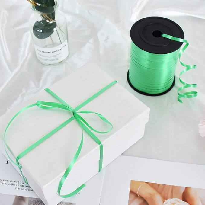 TONIFUL 500 Yards Curling Ribbon-Balloon Ribbon-Balloon String for Art&Craft Decor,Gift Wrapping,Ribbons and Bows for Christmas New Year Birthday Gifts Graduation Supplies (Dark Green)