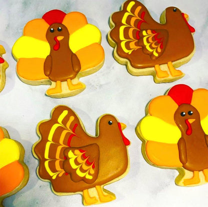 Thanksgiving Cookie Cutters Set 5PCS, Food-grade Stainless Steel Turkey Pumpkin Pine Cones Maple Leaf Fall Cookie Cutters Shapes