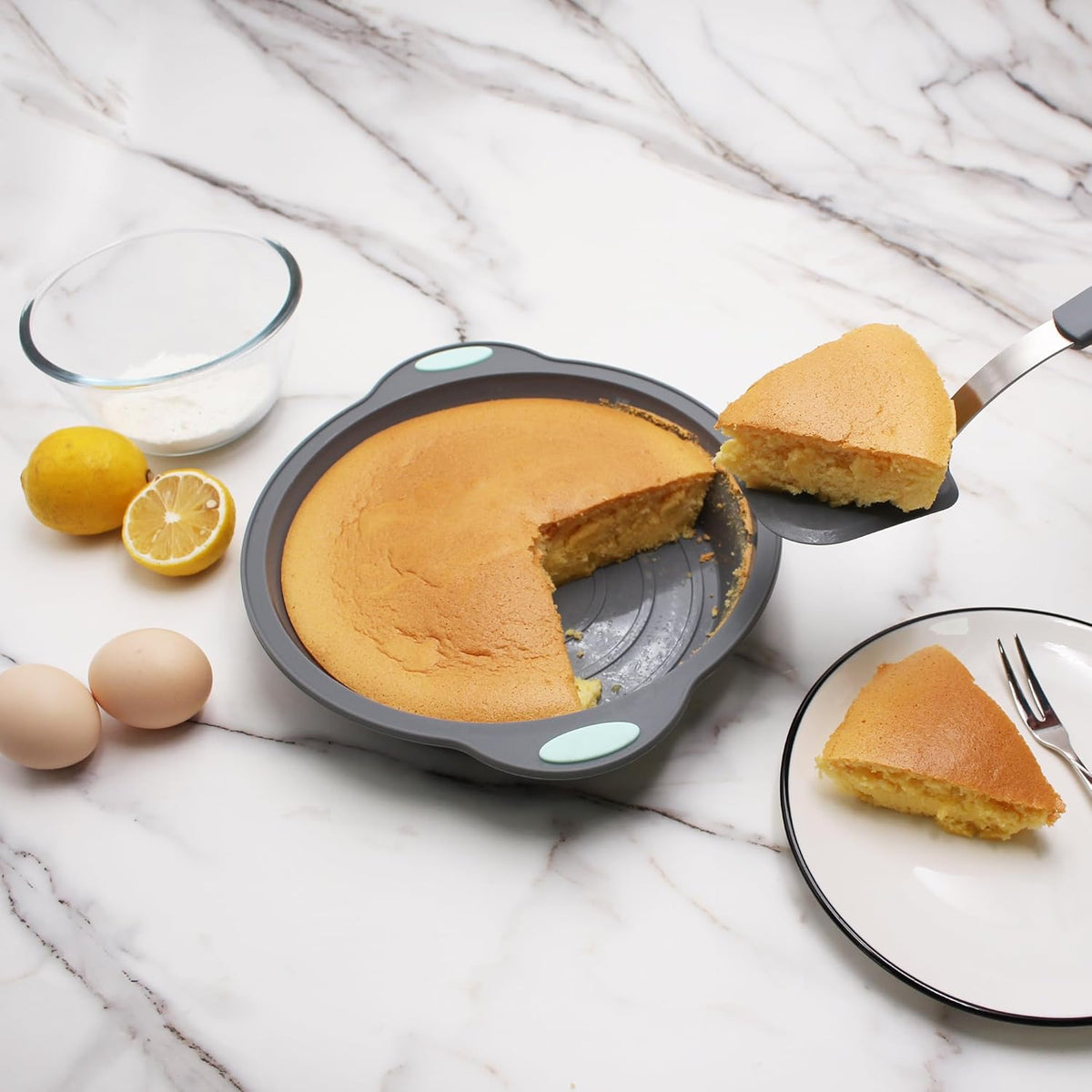 To encounter 9 Inch Silicone Round Cake Pans, 2 Pack Nonstick Silicone Baking Pans Set, Food Grade Cake Molds