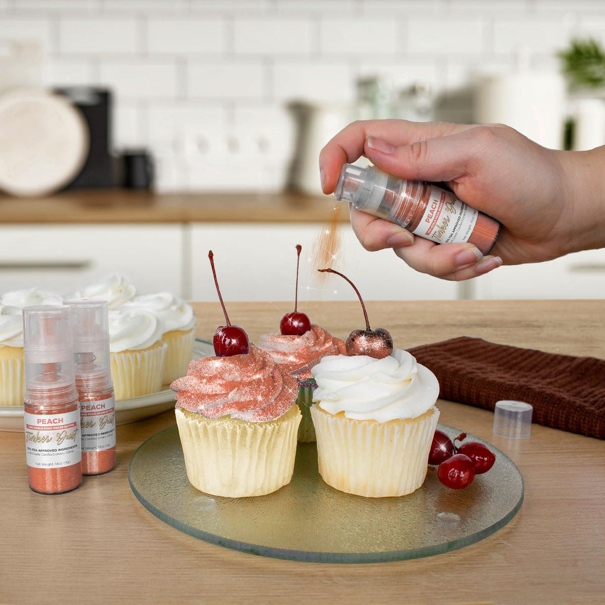 Bakell - Peach Tinker Dust (4g, 1x Mini Spray Pump) Edible Glitter for Food, Desserts, and Beverages!