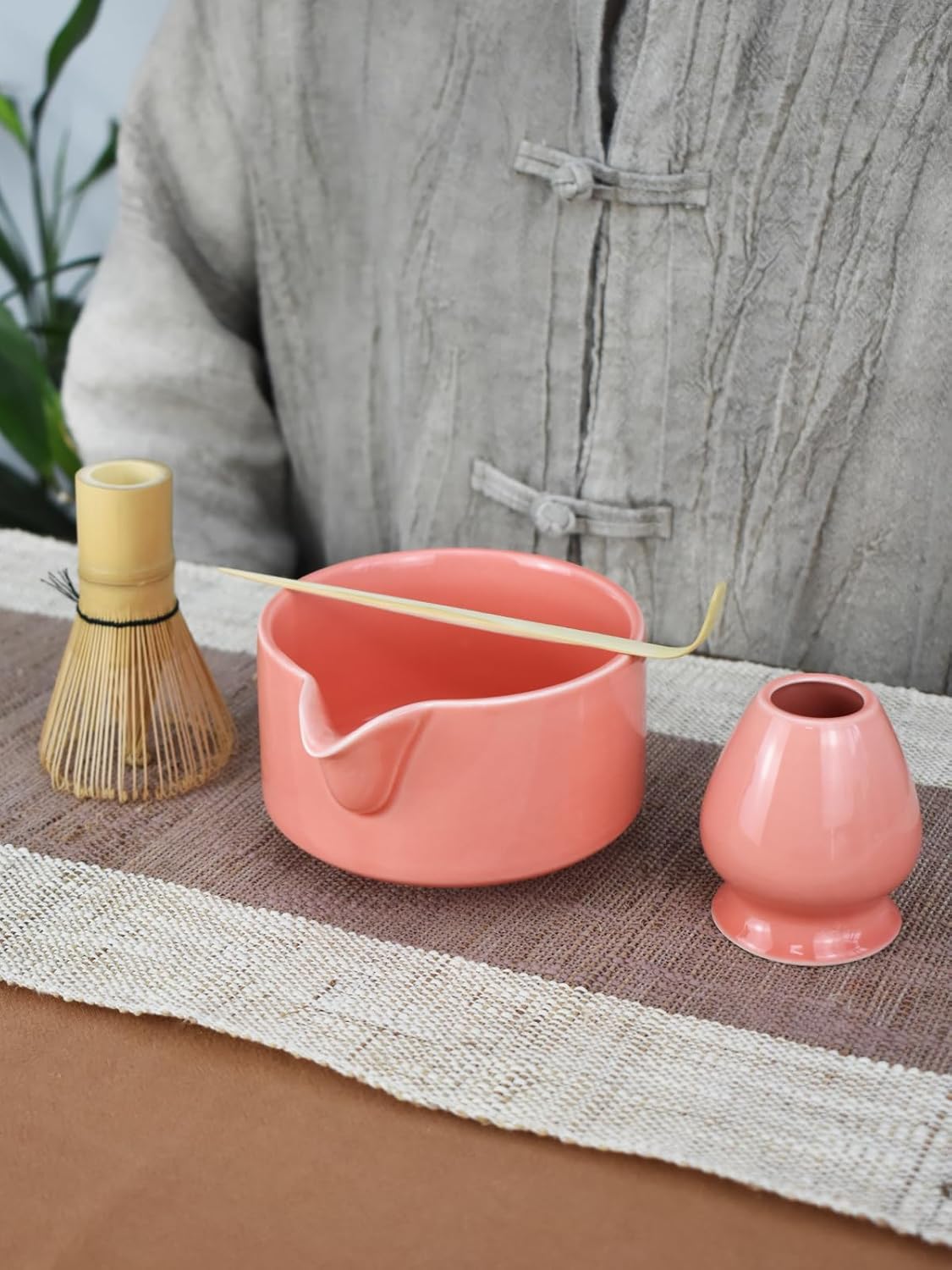 Artcome Premium Matcha Tool Set – Includes Matcha Bowl with Pouring Spout, Whisk, Whisk Holder, Tea Scoop & Matcha Manual - Pink