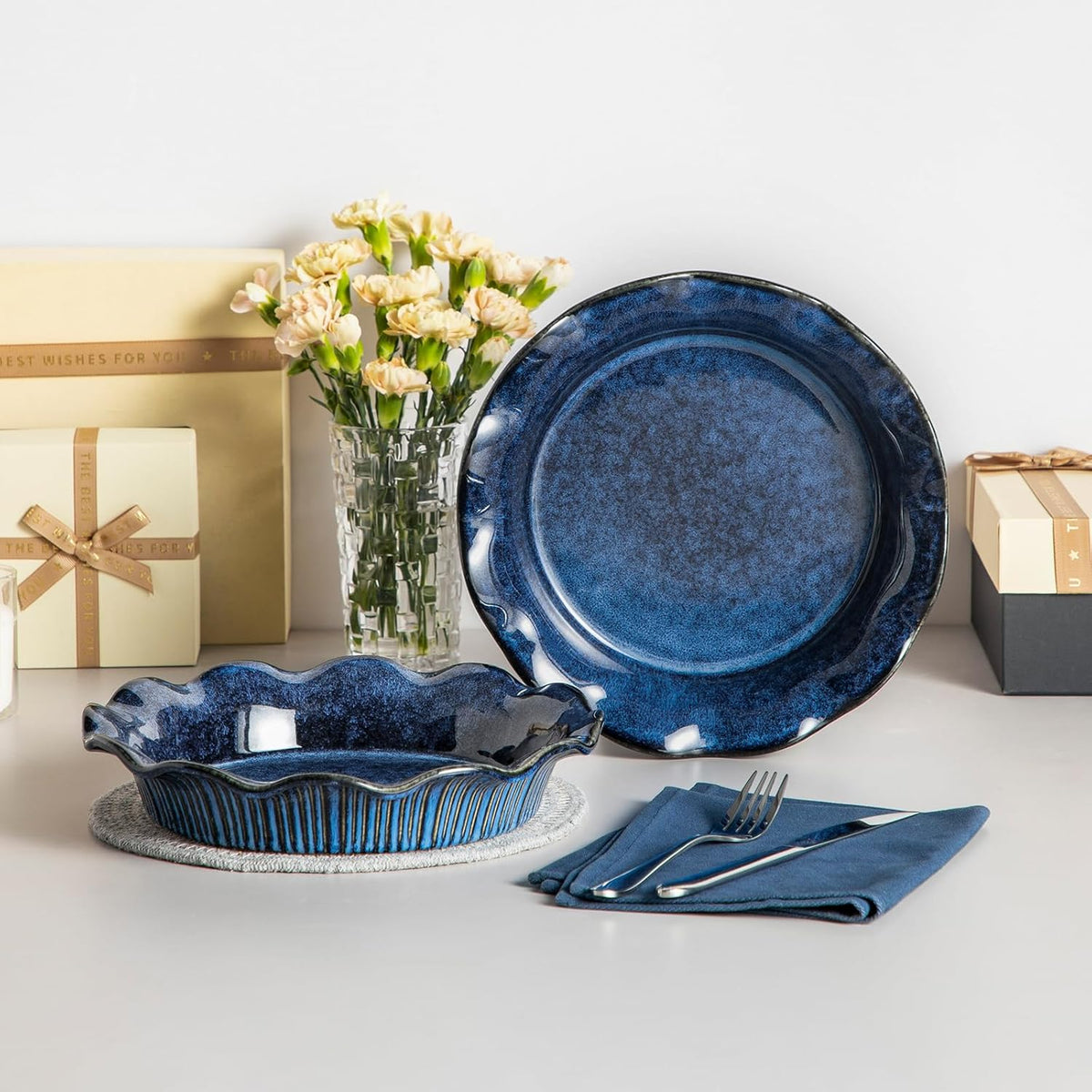 vancasso Stern Ceramic Pie Pan, 9 inch Pie Pans with Ruffled Edge, Deep Pie Dishes for Baking, Round Pie Plates for Apple, Quiche, Pot Pies, Tart