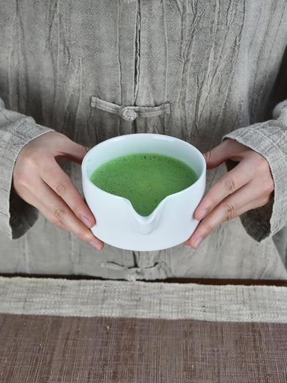 Artcome Premium Matcha Tool Set – Includes Matcha Bowl with Pouring Spout, Whisk, Whisk Holder, Tea Scoop & Matcha Manual - White