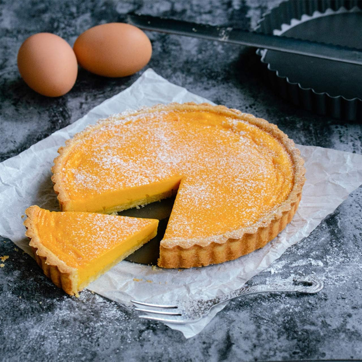 11 & 9 Inch Round Tart Pans with 2Pcs 4'' Mini Pans. Removable Bottom, Non-Stick Coating, Rugged Carbon Steel for Tart Quiche Pie Making
