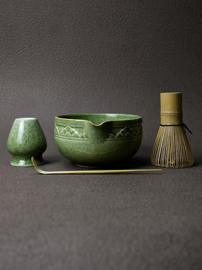 Artcome Matcha Tea Set with Pouring Spout - Green Ceramic Matcha Bowl, Bamboo Whisk, Whisk Holder, Tea Scoop & Matcha Tea Manual for Traditional Japanese Tea Ceremony - Ideal for Gift - Deep Green