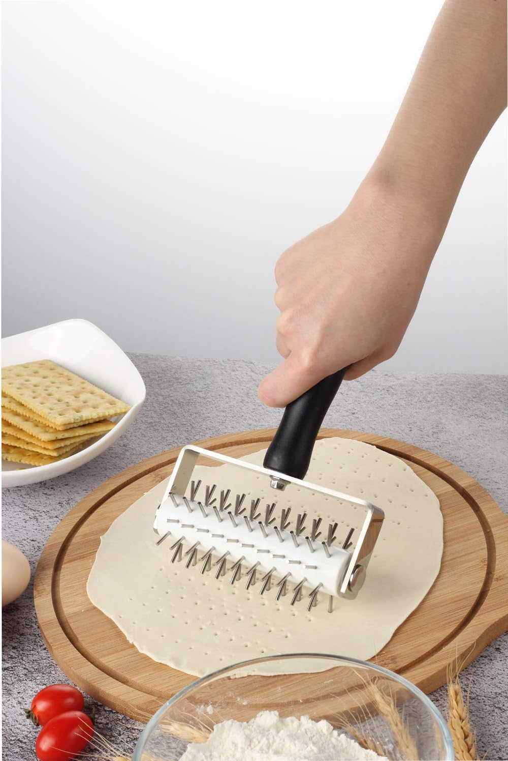 Pizza Dough Docker - Evnsix Pastry Docker Roller with Stainless Steel Spikes for Homemade Baking Cake crackers Pie Hole Maker