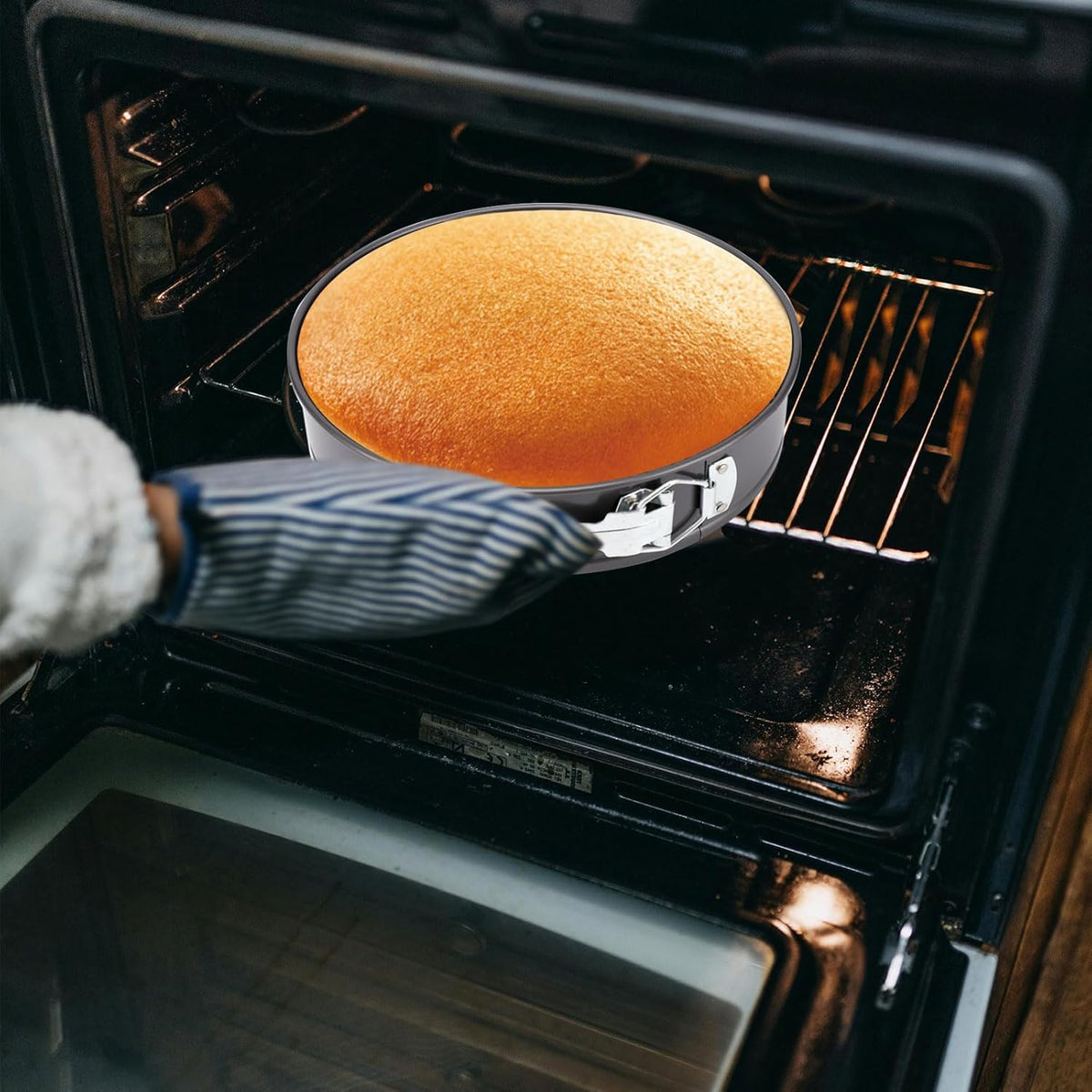 Springform Pan, Nonstick Cake Pan, Round cheesecake pan with leak-proof non-stick bottom removable bakeware.3 pieces 3 sizes, 7" 8" 9" for Cakes