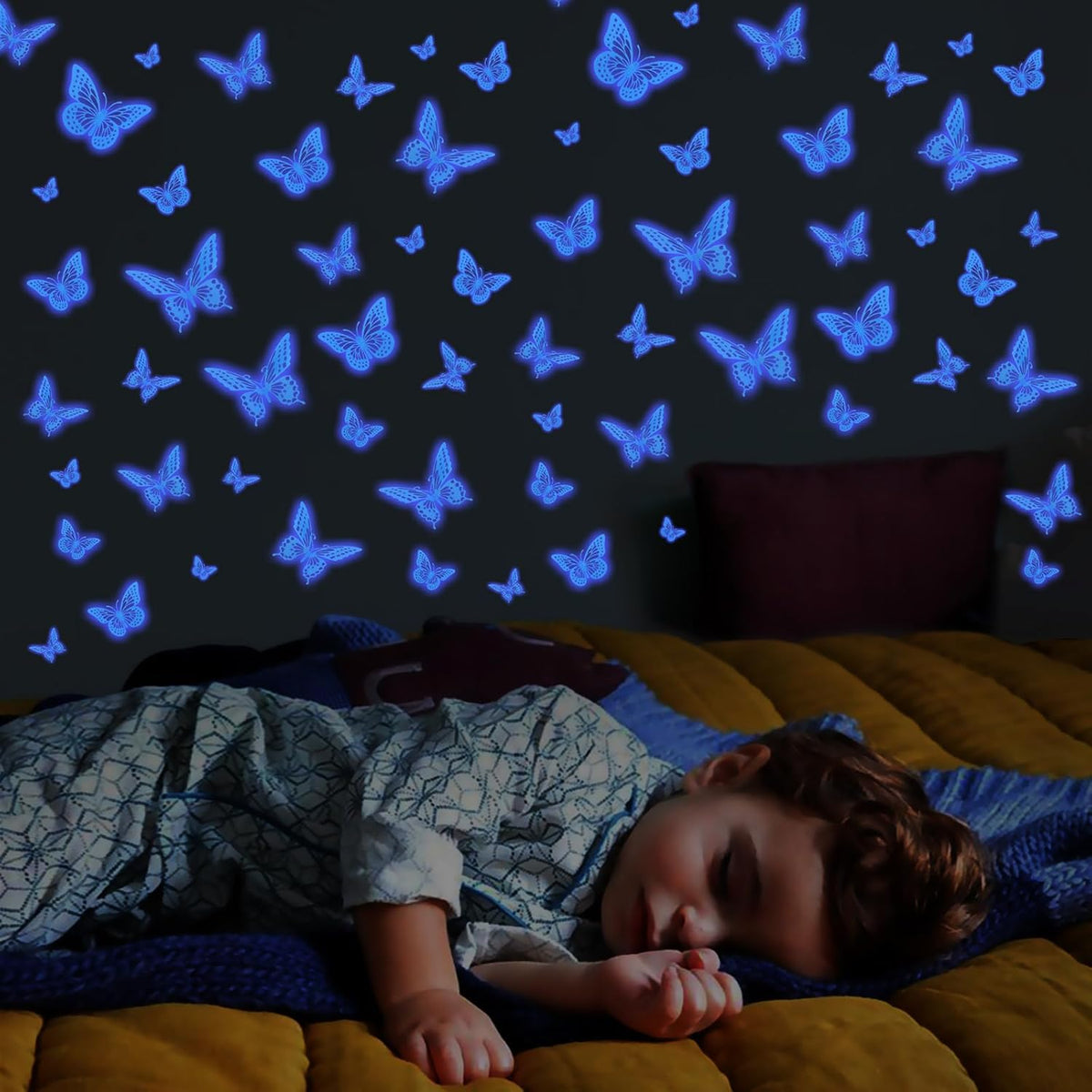 Saoropeb Glow in The Dark 3D Butterfly 24 Pcs 3 Sizes, Luminous Butterfly Stickers for Ceiling or Wall, Glow in The Dark Party Supplies