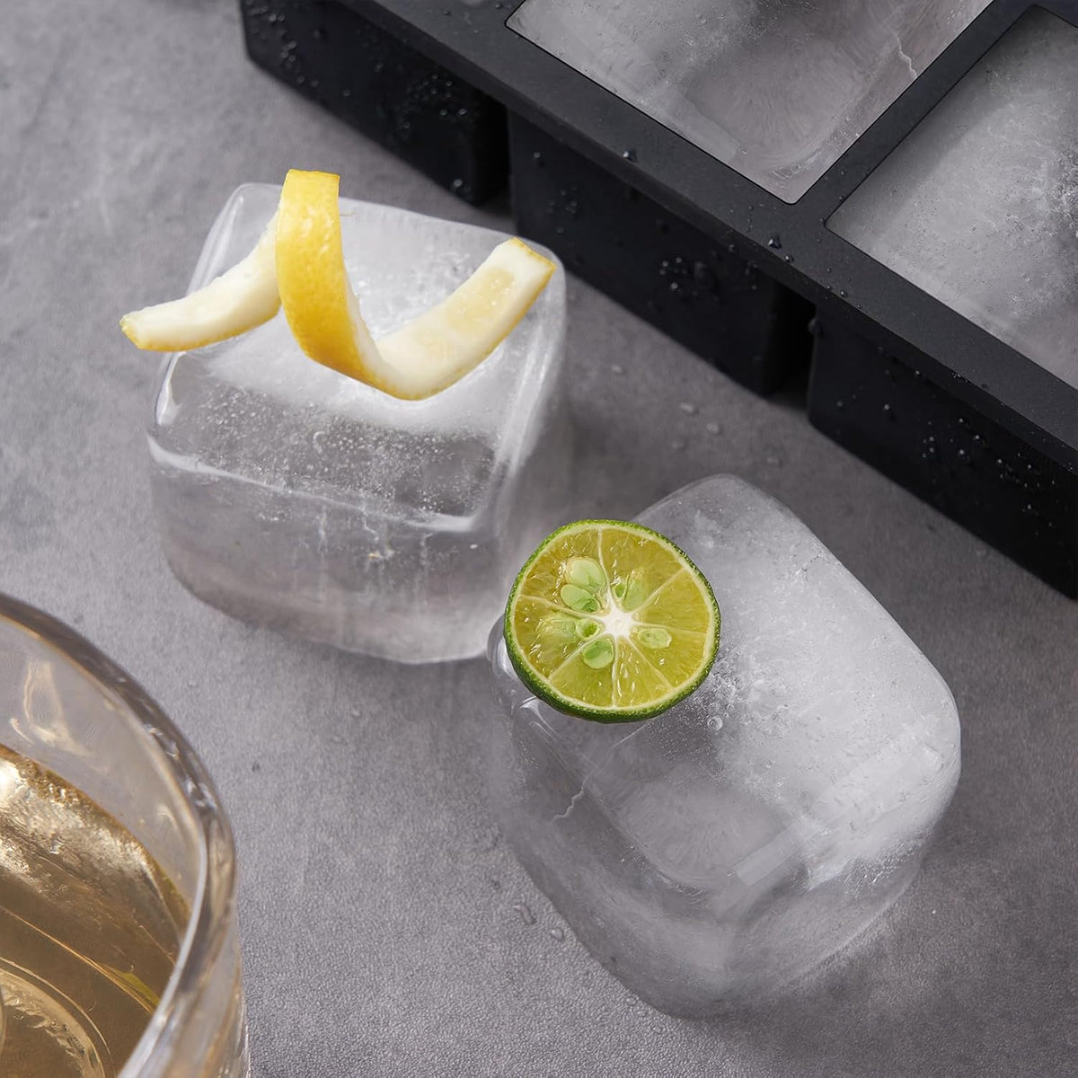 WonderWorld Ice Cube Tray, 9 Portions Gaint Silicone Freezer Tray with lids, 2 Inch Big Ice Maker for Whishkey, 2 pack
