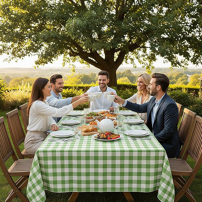 Remagr 3 Pcs Green and White Checkered Table Cloth 54 x 108 Inch Disposable Buffalo Plaid Plastic Table Cloth Waterproof Rectangle Gingham Tablecover for Picnic, Dining, Birthday Party Decor