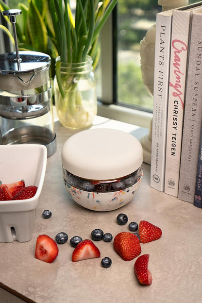 W&P Porter Seal Tight Glass Food Storage Container with Lid, Terrazzo Cream 16oz, Leak & Spill Proof Meal Prep Container, Microwave & Dishwasher Safe, Borosilicate Glass
