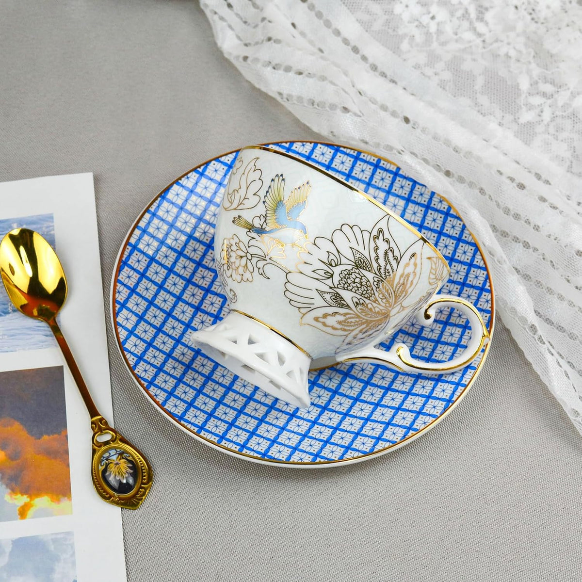 Acmlife Bone China Tea Cup and Saucer Set for 1, Vintage Floral Tea Cup with Saucer, Spoon and Gift Box, 6.8 oz (Blue B)