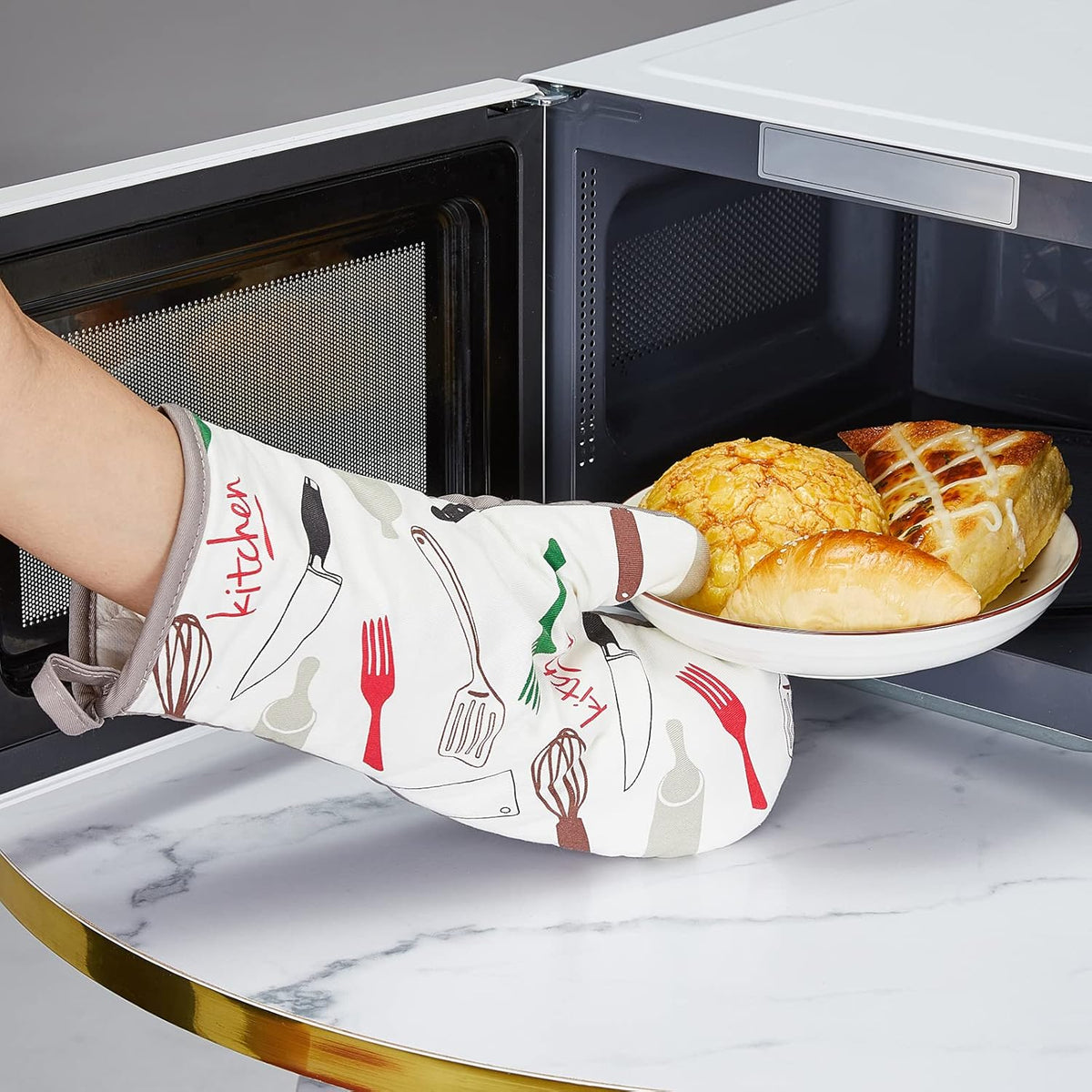 Oven Mitts and Potholders Dish Towles Set 100% Cotton for Perfect for Gifting, Baking