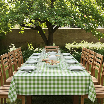 Remagr 3 Pcs Green and White Checkered Table Cloth 54 x 108 Inch Disposable Buffalo Plaid Plastic Table Cloth Waterproof Rectangle Gingham Tablecover for Picnic, Dining, Birthday Party Decor