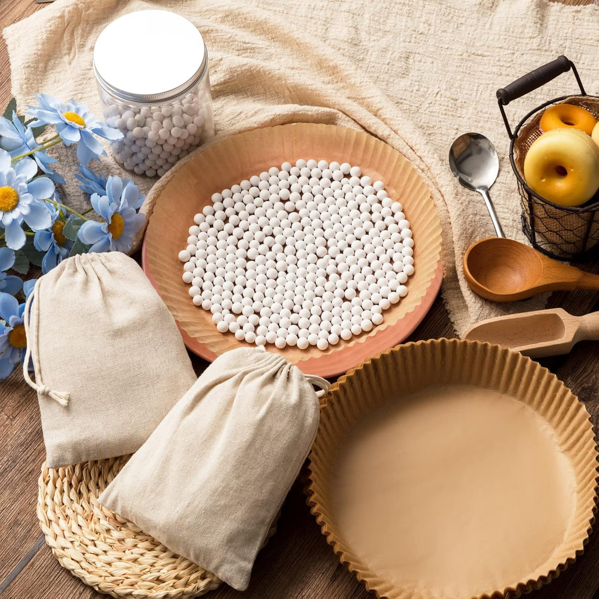 Patelai 2 Pcs 2 lb Pie Weights Ceramic, 50 Pcs Parchment Paper, White