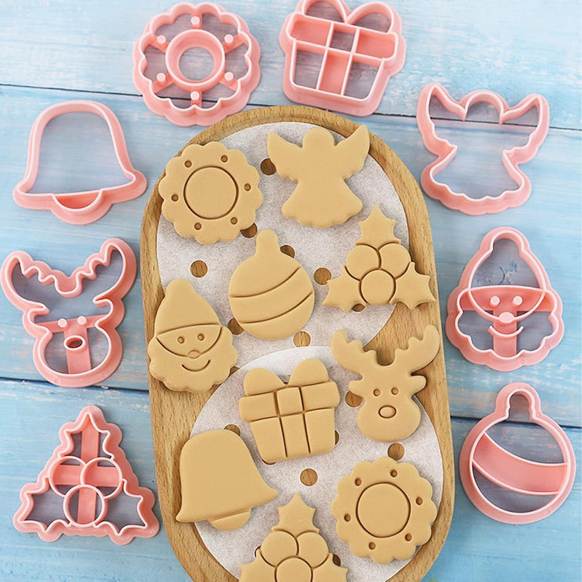 8Pcs Christmas Cookie Cutters, 3D Cookie Cutter Set, Snowman Deer Gift Cutters Cake Baking Fondant Embosser Stamps Christmas Party DIY Cake
