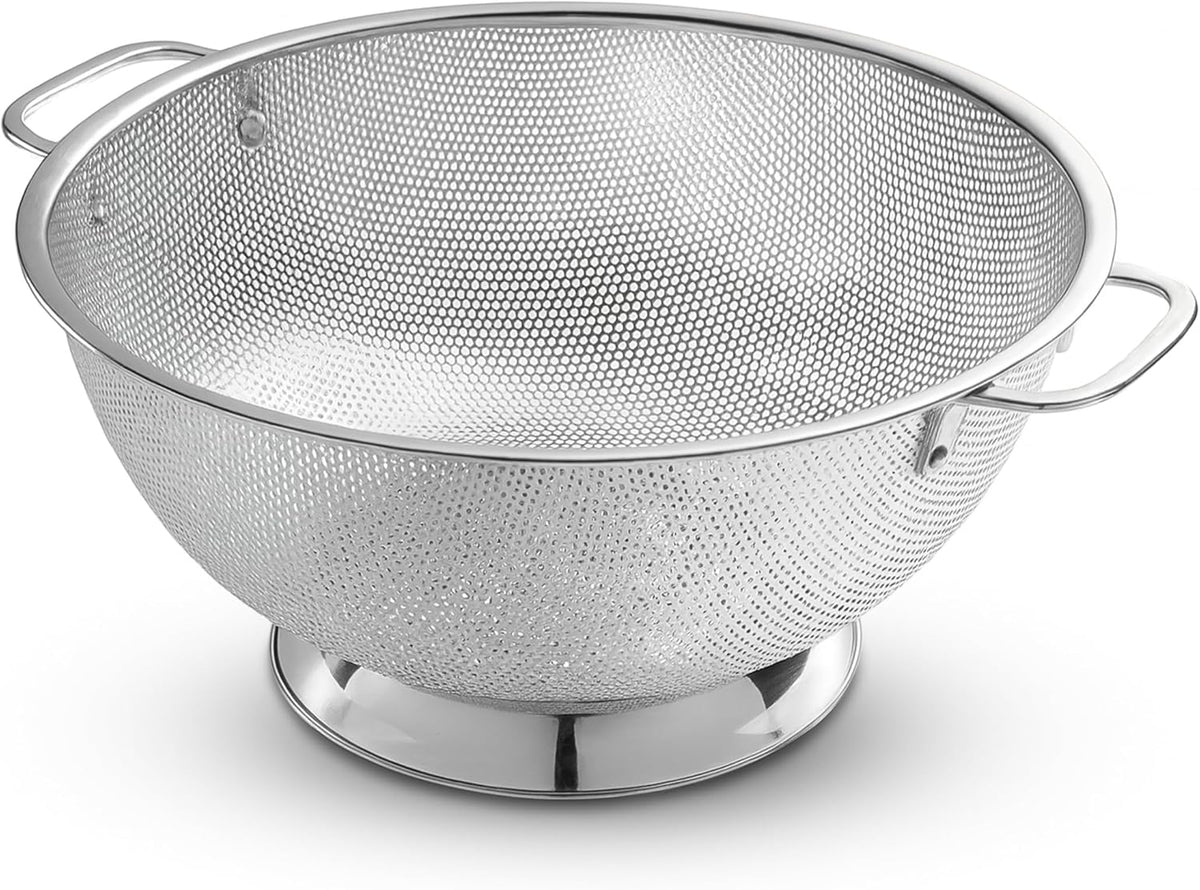 Bellemain Colander for Kitchen – 5 Qt Stainless Steel Strainer with Handle - 18/8 Pasta Strainer Bowl for Pasta, Spaghetti, Vegetables, Fruit