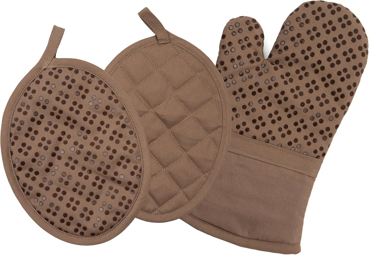 Sticky Toffee Oven Mitt and Pot Holder Set of 3 – Brown Non-Slip Silicone Kitchen Hot Pads and Mitts, 100% Cotton Shell, Oeko-Tex Cotton
