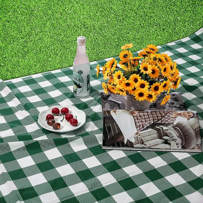 Kesfey 3 Packs Green and White Checkered Tablecloths 54 x 108 Inches Disposable Plastic Gingham Tablecovers Waterproof Rectangle Picnic Party Table Covers for Birthday Party Supplies Christmas